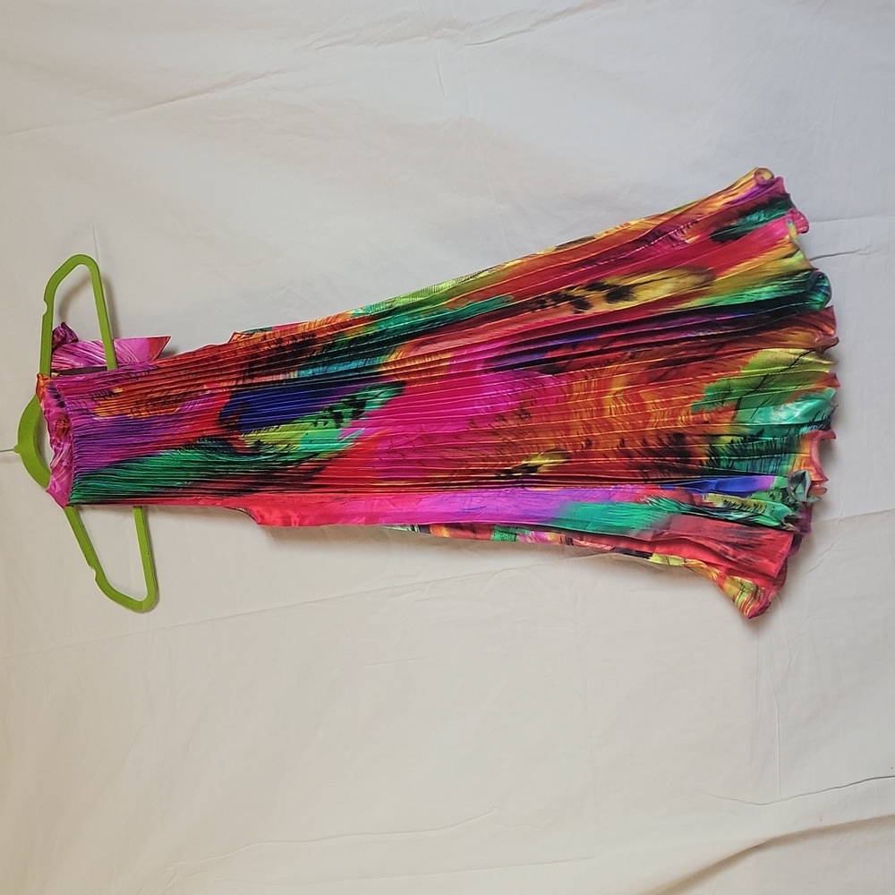 Dress - Picture 3 of 9